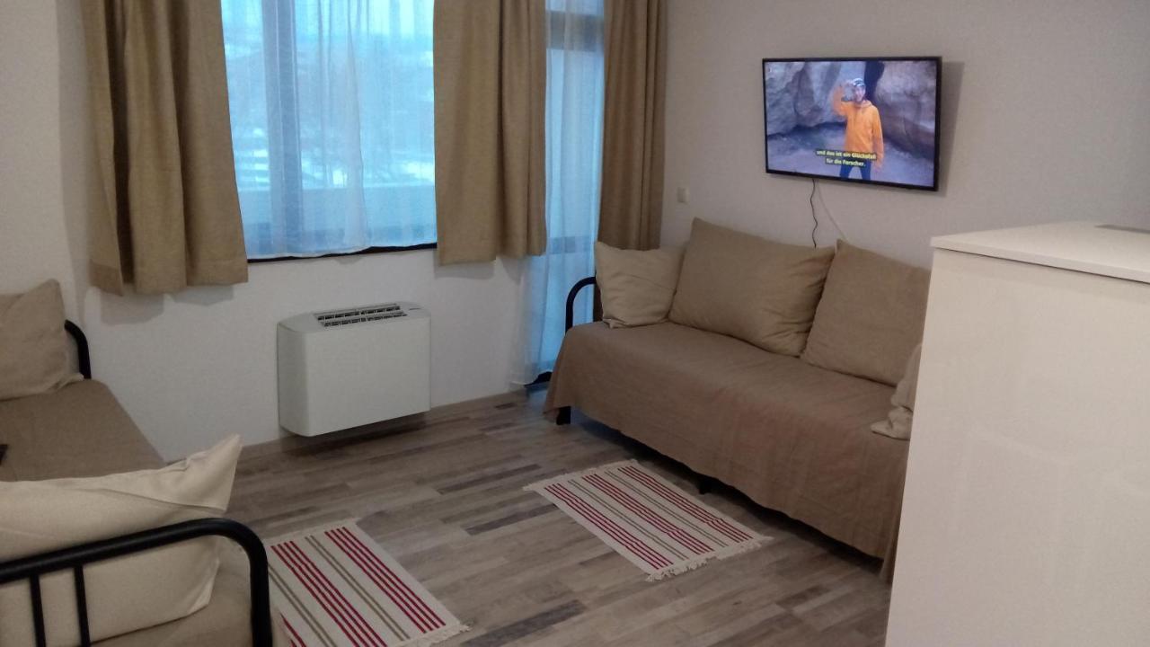 Khan Krum House & Apartments For Rent Elin Pelin Eksteriør bilde