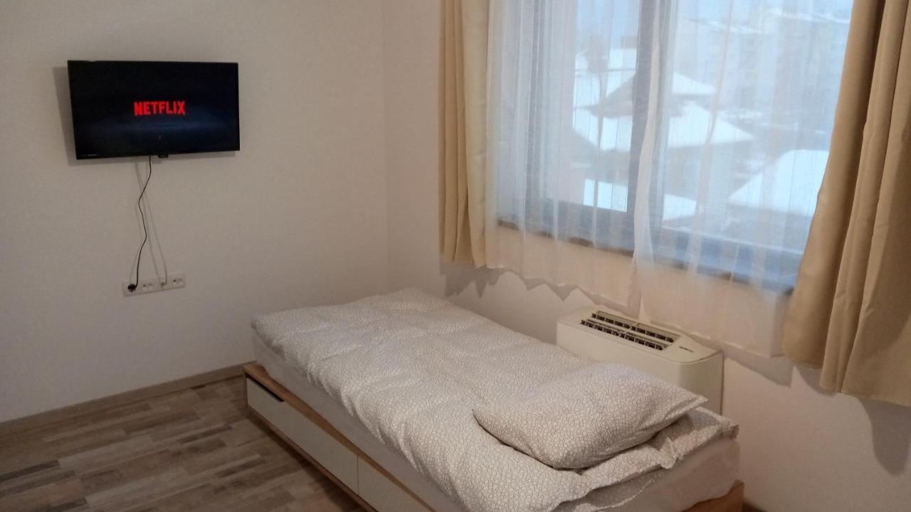 Khan Krum House & Apartments For Rent Elin Pelin Eksteriør bilde