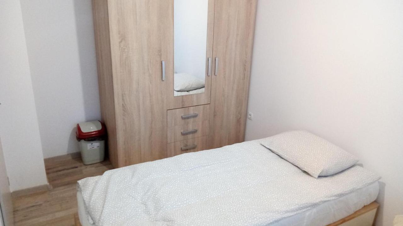 Khan Krum House & Apartments For Rent Elin Pelin Eksteriør bilde